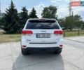 Белый Джип Гранд Чероки, объемом двигателя 2.99 л и пробегом 173 тыс. км за 23300 $, фото 4 на Automoto.ua