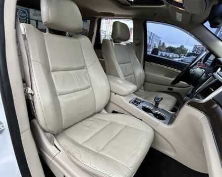 Білий Джип Grand Cherokee, об'ємом двигуна 3.6 л та пробігом 238 тис. км за 17000 $, фото 17 на Automoto.ua