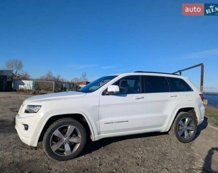 Білий Джип Grand Cherokee, об'ємом двигуна 2.99 л та пробігом 84 тис. км за 30000 $, фото 17 на Automoto.ua