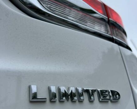 Білий Джип Grand Cherokee, об'ємом двигуна 3.6 л та пробігом 238 тис. км за 17000 $, фото 10 на Automoto.ua