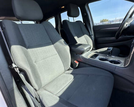 Белый Джип Гранд Чероки, объемом двигателя 3.6 л и пробегом 113 тыс. км за 19999 $, фото 26 на Automoto.ua