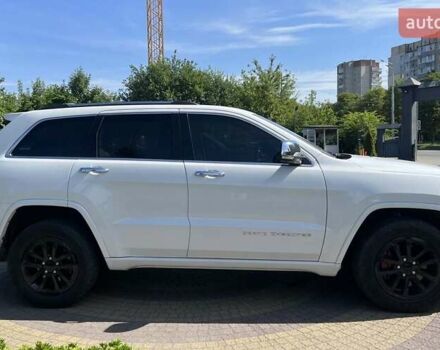 Білий Джип Grand Cherokee, об'ємом двигуна 3 л та пробігом 110 тис. км за 26150 $, фото 7 на Automoto.ua