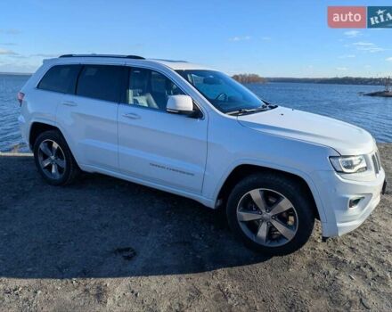 Білий Джип Grand Cherokee, об'ємом двигуна 2.99 л та пробігом 84 тис. км за 30000 $, фото 21 на Automoto.ua