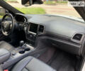 Білий Джип Grand Cherokee, об'ємом двигуна 5.7 л та пробігом 84 тис. км за 35000 $, фото 56 на Automoto.ua