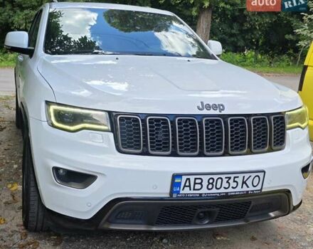 Білий Джип Grand Cherokee, об'ємом двигуна 2.99 л та пробігом 172 тис. км за 27999 $, фото 1 на Automoto.ua