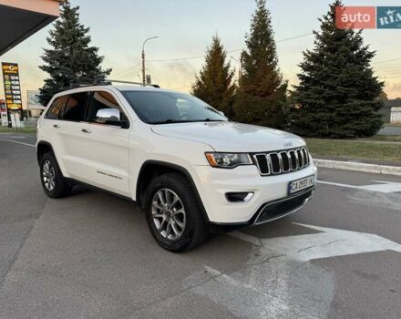 Джип Гранд Чероки 2016 в Черкассах на Automoto.ua Белый Джип Гранд Чероки, объемом двигателя 3.6 л и пробегом 164 тыс. км за 19600 $, фото 6 на Automoto.ua