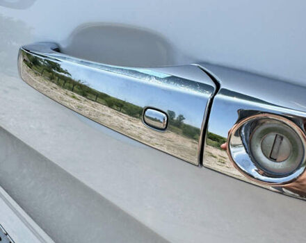 Белый Джип Гранд Чероки, объемом двигателя 3.6 л и пробегом 164 тыс. км за 20000 $, фото 10 на Automoto.ua