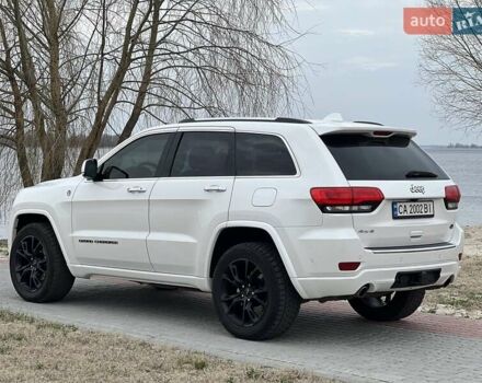 Белый Джип Гранд Чероки, объемом двигателя 3.6 л и пробегом 140 тыс. км за 28800 $, фото 5 на Automoto.ua
