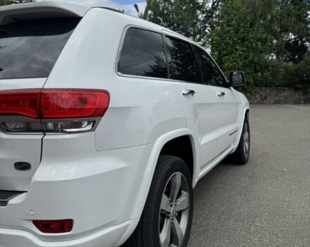 Білий Джип Grand Cherokee, об'ємом двигуна 3 л та пробігом 180 тис. км за 23500 $, фото 4 на Automoto.ua