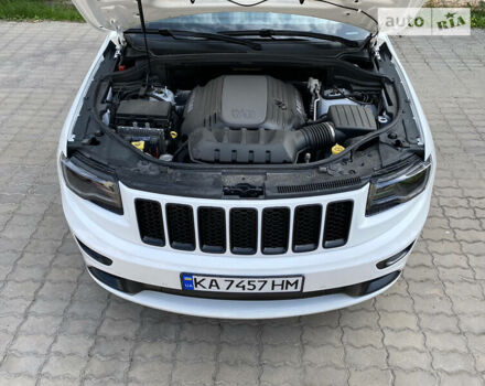 Білий Джип Grand Cherokee, об'ємом двигуна 5.7 л та пробігом 84 тис. км за 35000 $, фото 91 на Automoto.ua