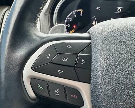 Белый Джип Гранд Чероки, объемом двигателя 3 л и пробегом 155 тыс. км за 22500 $, фото 9 на Automoto.ua