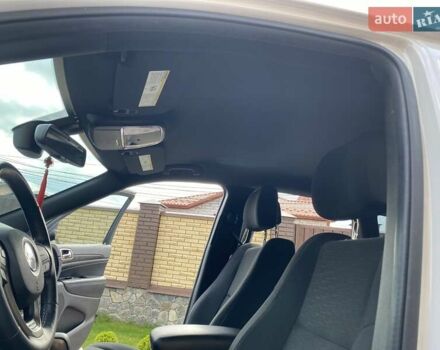 Джип Гранд Чероки 2016 в Виннице на Automoto.ua Белый Джип Гранд Чероки, объемом двигателя 3.6 л и пробегом 67 тыс. км за 23300 $, фото 25 на Automoto.ua