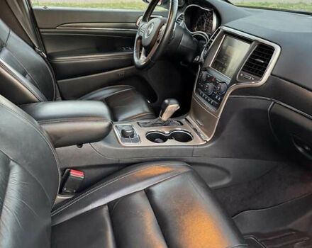 Джип Гранд Чероки 2016 в Черкассах на Automoto.ua Белый Джип Гранд Чероки, объемом двигателя 3.6 л и пробегом 164 тыс. км за 19600 $, фото 25 на Automoto.ua