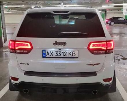 Білий Джип Grand Cherokee, об'ємом двигуна 5.7 л та пробігом 89 тис. км за 35000 $, фото 6 на Automoto.ua