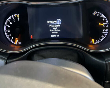 Джип Гранд Чероки 2016 в Львове на Automoto.ua Белый Джип Гранд Чероки, объемом двигателя 3.61 л и пробегом 50 тыс. км за 23800 $, фото 13 на Automoto.ua