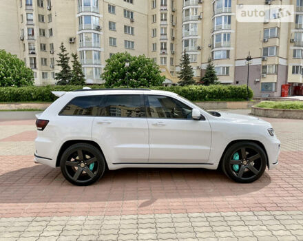 Білий Джип Grand Cherokee, об'ємом двигуна 5.7 л та пробігом 84 тис. км за 35000 $, фото 14 на Automoto.ua