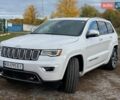 Белый Джип Гранд Чероки, объемом двигателя 5.65 л и пробегом 110 тыс. км за 27800 $, фото 1 на Automoto.ua