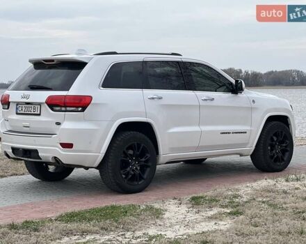 Белый Джип Гранд Чероки, объемом двигателя 3.6 л и пробегом 140 тыс. км за 28800 $, фото 4 на Automoto.ua