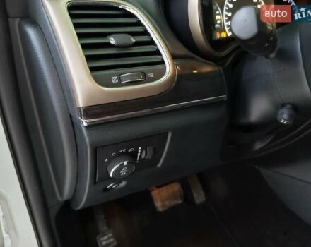 Белый Джип Гранд Чероки, объемом двигателя 3 л и пробегом 107 тыс. км за 24500 $, фото 16 на Automoto.ua