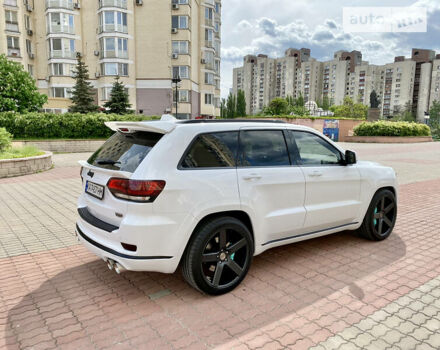 Білий Джип Grand Cherokee, об'ємом двигуна 5.7 л та пробігом 84 тис. км за 35000 $, фото 11 на Automoto.ua