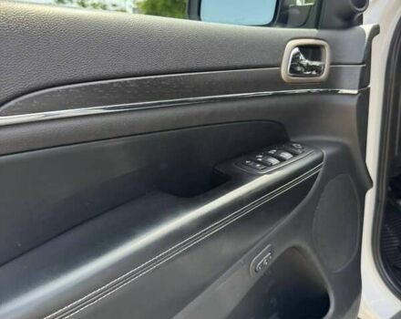 Белый Джип Гранд Чероки, объемом двигателя 3.6 л и пробегом 164 тыс. км за 20000 $, фото 15 на Automoto.ua