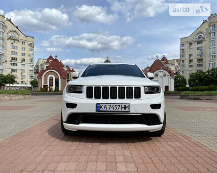 Білий Джип Grand Cherokee, об'ємом двигуна 5.7 л та пробігом 84 тис. км за 35000 $, фото 8 на Automoto.ua