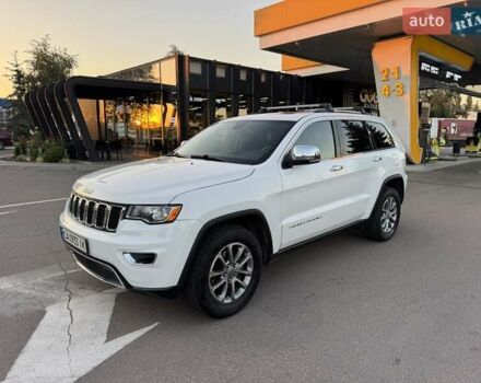 Джип Гранд Чероки 2016 в Черкассах на Automoto.ua Белый Джип Гранд Чероки, объемом двигателя 3.6 л и пробегом 164 тыс. км за 19600 $, фото 1 на Automoto.ua