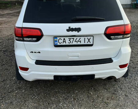 Белый Джип Гранд Чероки, объемом двигателя 3.6 л и пробегом 210 тыс. км за 23700 $, фото 6 на Automoto.ua