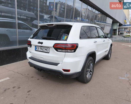 Білий Джип Grand Cherokee, об'ємом двигуна 3.6 л та пробігом 63 тис. км за 29900 $, фото 6 на Automoto.ua