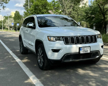 Білий Джип Grand Cherokee, об'ємом двигуна 5.65 л та пробігом 108 тис. км за 26700 $, фото 2 на Automoto.ua