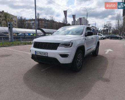 Білий Джип Grand Cherokee, об'ємом двигуна 3.6 л та пробігом 63 тис. км за 29900 $, фото 2 на Automoto.ua