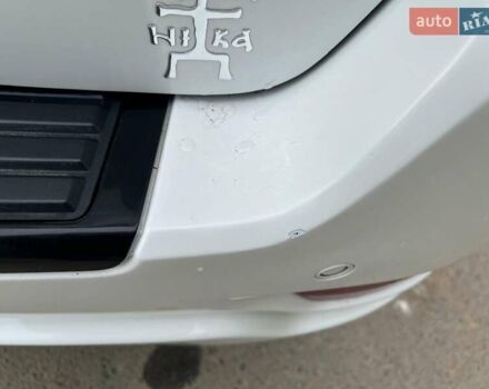 Белый Джип Гранд Чероки, объемом двигателя 3.6 л и пробегом 121 тыс. км за 19900 $, фото 24 на Automoto.ua