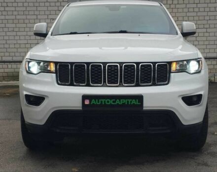 Белый Джип Гранд Чероки, объемом двигателя 3.6 л и пробегом 165 тыс. км за 22490 $, фото 1 на Automoto.ua