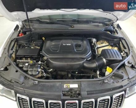 Білий Джип Grand Cherokee, об'ємом двигуна 3.6 л та пробігом 174 тис. км за 6000 $, фото 11 на Automoto.ua