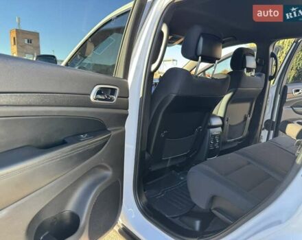 Белый Джип Гранд Чероки, объемом двигателя 3.6 л и пробегом 97 тыс. км за 17800 $, фото 13 на Automoto.ua