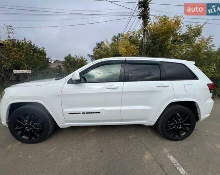 Белый Джип Гранд Чероки, объемом двигателя 3.6 л и пробегом 121 тыс. км за 19900 $, фото 4 на Automoto.ua