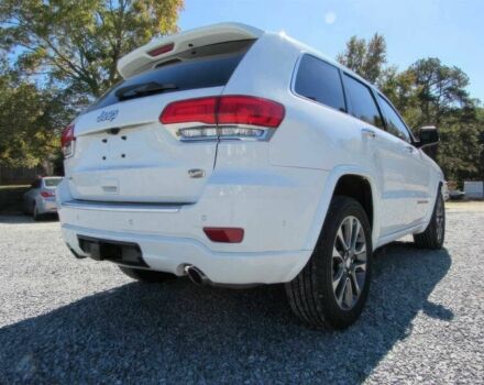 Джип Grand Cherokee 2017 у Чернівцях на Automoto.ua Білий Джип Grand Cherokee, об'ємом двигуна 3.6 л та пробігом 66 тис. км за 4900 $, фото 7 на Automoto.ua