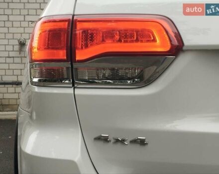 Белый Джип Гранд Чероки, объемом двигателя 3.6 л и пробегом 165 тыс. км за 22490 $, фото 9 на Automoto.ua