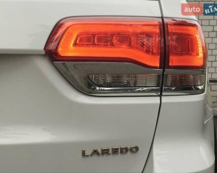 Білий Джип Grand Cherokee, об'ємом двигуна 3.6 л та пробігом 165 тис. км за 23390 $, фото 18 на Automoto.ua
