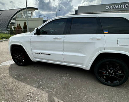 Білий Джип Grand Cherokee, об'ємом двигуна 3.6 л та пробігом 119 тис. км за 21000 $, фото 8 на Automoto.ua