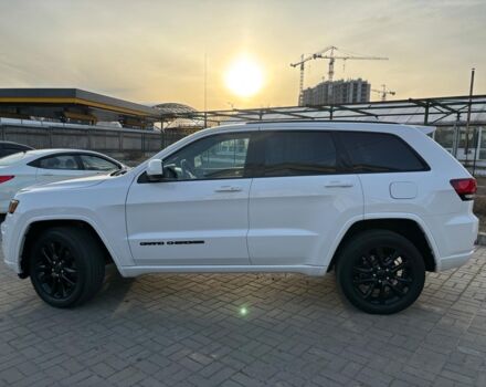 Білий Джип Grand Cherokee, об'ємом двигуна 3.6 л та пробігом 128 тис. км за 22990 $, фото 1 на Automoto.ua