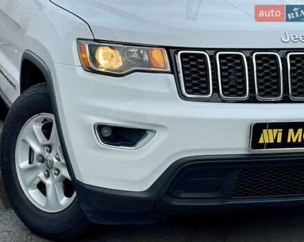 Білий Джип Grand Cherokee, об'ємом двигуна 3.6 л та пробігом 85 тис. км за 19800 $, фото 4 на Automoto.ua