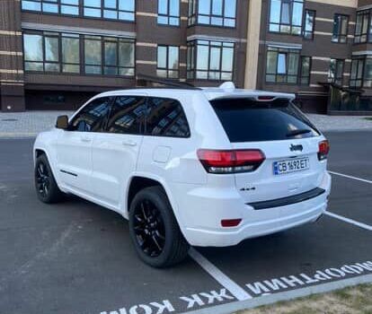 Білий Джип Grand Cherokee, об'ємом двигуна 3.6 л та пробігом 160 тис. км за 26000 $, фото 3 на Automoto.ua
