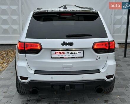 Белый Джип Гранд Чероки, объемом двигателя 5.85 л и пробегом 188 тыс. км за 25900 $, фото 11 на Automoto.ua