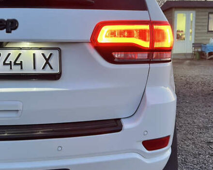 Белый Джип Гранд Чероки, объемом двигателя 3.6 л и пробегом 210 тыс. км за 23700 $, фото 13 на Automoto.ua