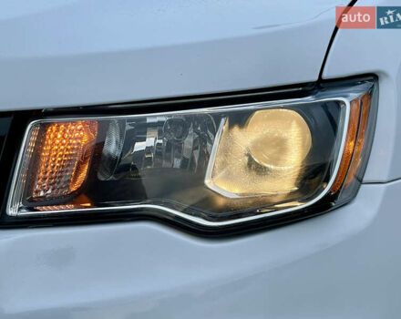 Білий Джип Grand Cherokee, об'ємом двигуна 3.6 л та пробігом 85 тис. км за 19800 $, фото 15 на Automoto.ua