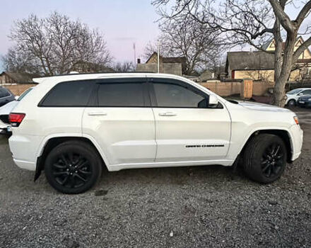 Белый Джип Гранд Чероки, объемом двигателя 3.6 л и пробегом 210 тыс. км за 23700 $, фото 9 на Automoto.ua