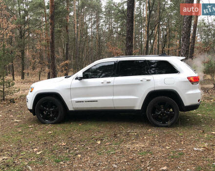 Білий Джип Grand Cherokee, об'ємом двигуна 3.6 л та пробігом 166 тис. км за 22700 $, фото 9 на Automoto.ua