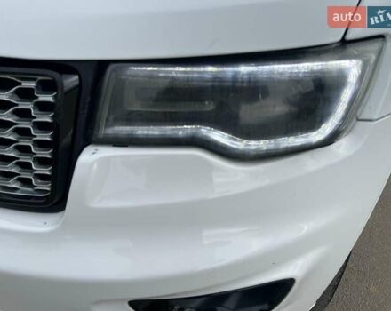 Белый Джип Гранд Чероки, объемом двигателя 3.6 л и пробегом 121 тыс. км за 19900 $, фото 33 на Automoto.ua