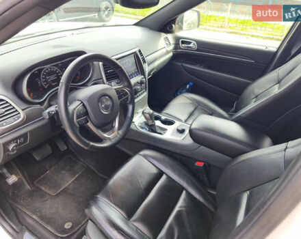 Білий Джип Grand Cherokee, об'ємом двигуна 3.6 л та пробігом 63 тис. км за 29900 $, фото 10 на Automoto.ua